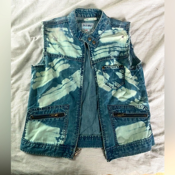 Distressed Vest - Picture 1 of 2